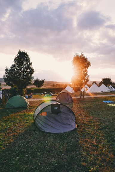 https://unsplash.com/photos/XJuhZqEE4Go