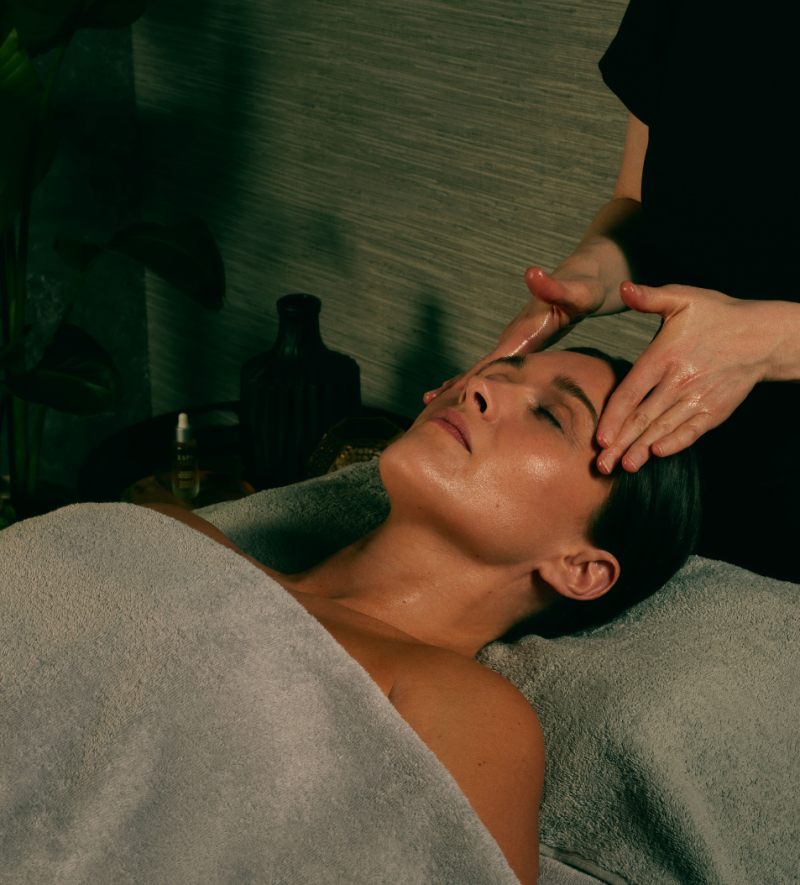 escape and relax hero