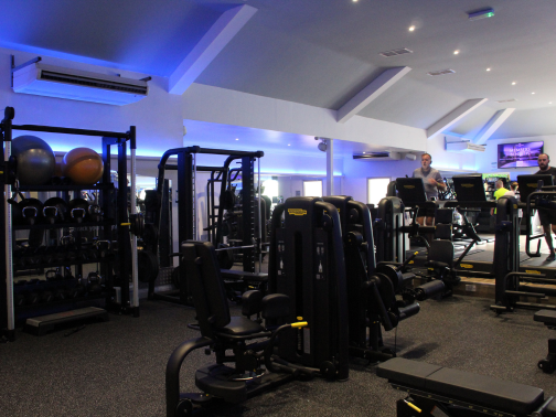 Leisure Club Reception Vacancy Column Image